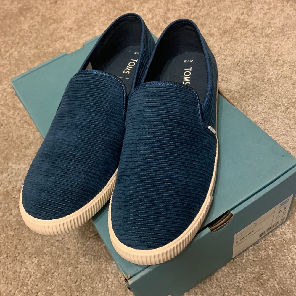 Toms Atlantic Corduroy SlipOns